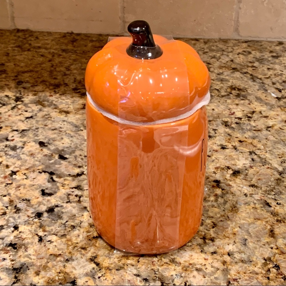 Rae Dunn PUMPKIN LATTE Topper Mug - Picture 6 of 7